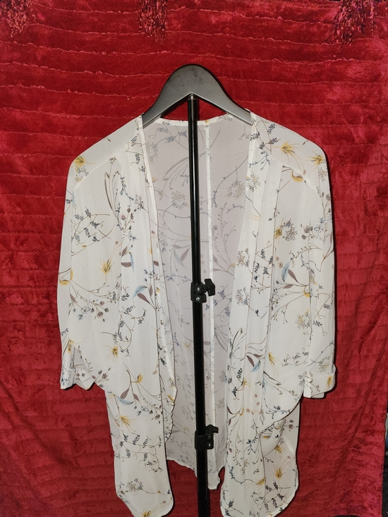 Jackets & Blazers - Lightweight Floral Print White Kimono Cardigan